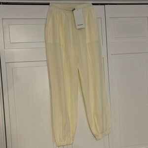 Lululemon Swiftly Tech ss Crew Pants Size 8 (M)